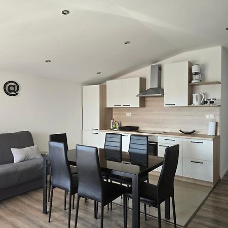 Apartment Fabijana Biograd Na Moru Esterno foto